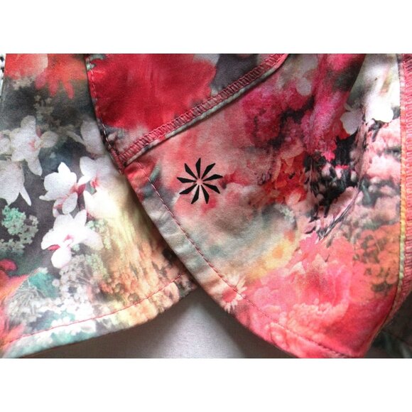 ATHLETA GIRL Kid's Run The World 3" Floral Running Shorts, Size S 7 Small - Picture 4 of 7